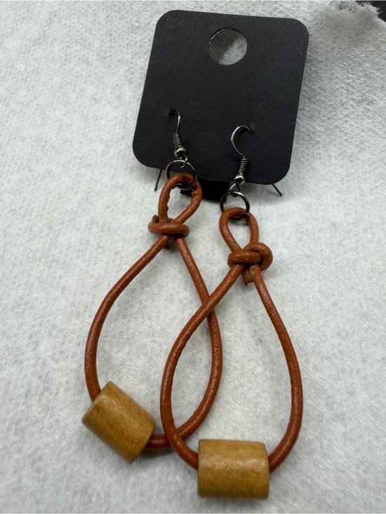 Unknown Jewelry - Boho Brown Leather Loop Earrings with Wooden Bead